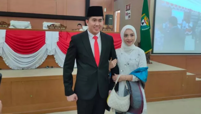 Ahmad Usmarwi Kaffah Terpilih Sebagai Wakil Bupati Muara Enim 2018-2023 Ahmad Usmarwi Kaffah Terpilih Sebagai Wakil Bupati Muara Enim 2018-2023