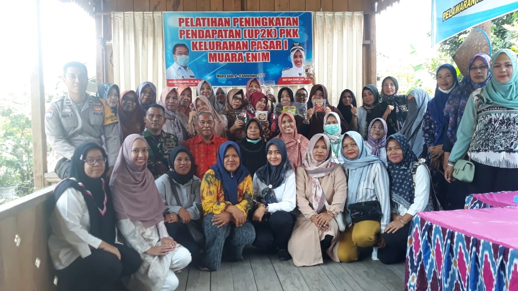 Tingkatkan Pengalaman PKK, Lurah Pasar 1 Adakan Pelatihan Pendapatan UP2K PKK Tingkatkan Pengalaman PKK, Lurah Pasar 1 Adakan Pelatihan Pendapatan UP2K PKK