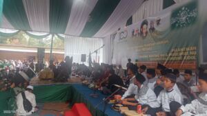 Jelang 1 Abad NU, Gus Miftah hadir di Lawang Kidul