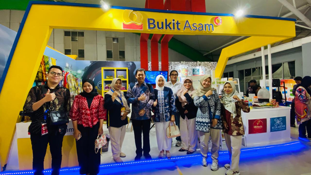 Puncak Hari UMKM Nasional 2024 Puncak Hari UMKM Nasional 2024