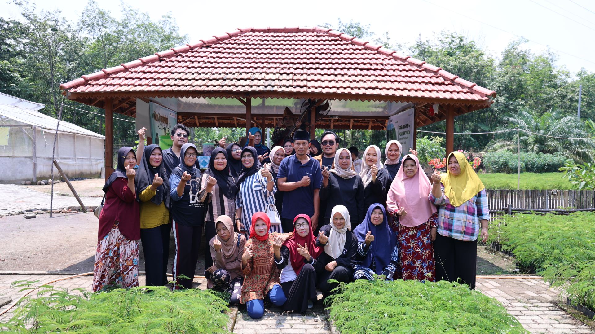 utun bersedekah (5) utun bersedekah (5)
